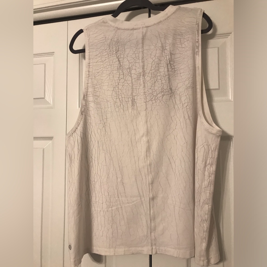 Lululemon All Yours Tank Thread Dye White Silver Drop Sz 12/14